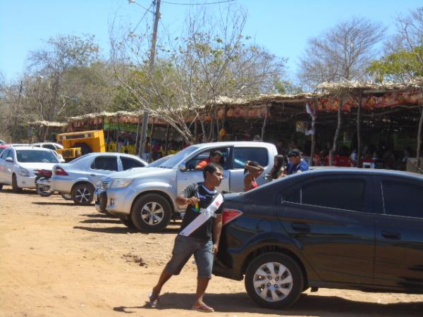 Calor movimenta prainha de Barão de Grajaú no fim de semana.(Imagem:FlorianoNews)