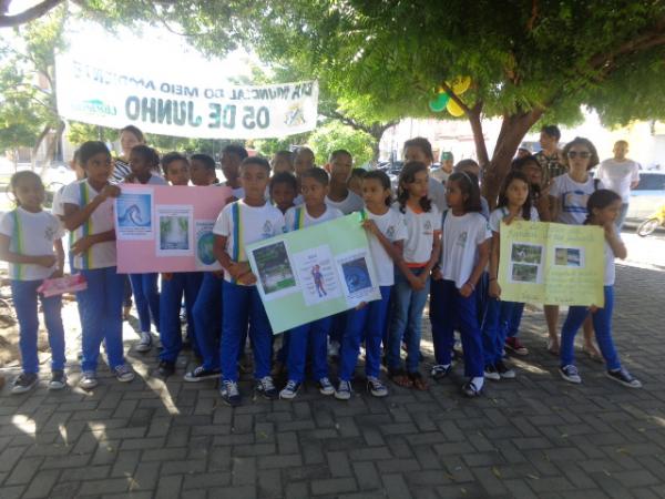 Secretaria Municipal comemorou Dia Mundial do Meio Ambiente.(Imagem:FlorianoNews)