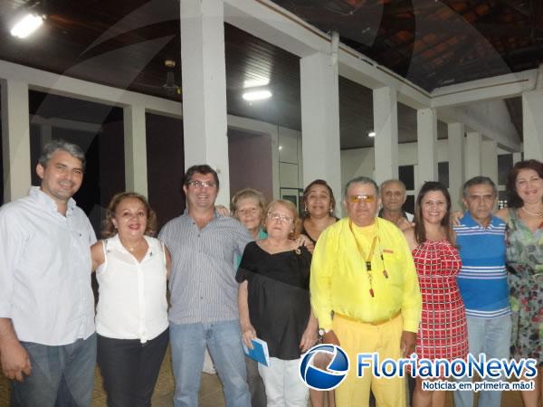 Reunião com membros do Rotary discutiu Conferência da Juventude.(Imagem:FlorianoNews)