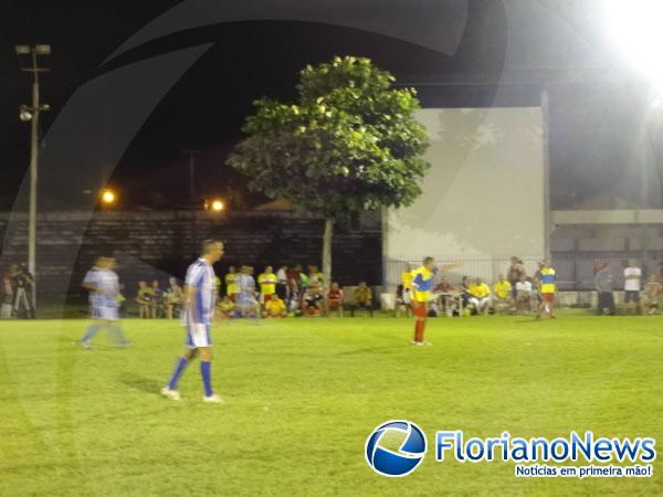 Realizado em Floriano o Torneio início da IX edição do Campeonato Os Quarentões.(Imagem:FlorianoNews)
