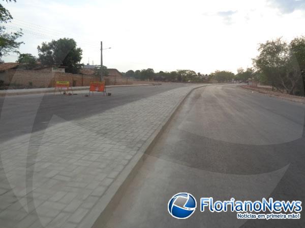 Secretário de Transportes visita obras da Avenida Beira-Rio e anuncia data de inauguração.(Imagem:FlorianoNews)