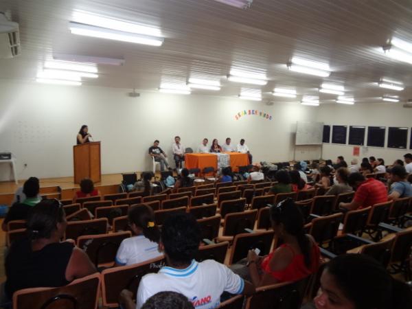 Realizada a entrega de 16 cadeiras de rodas em Floriano.(Imagem:FlorianoNews)