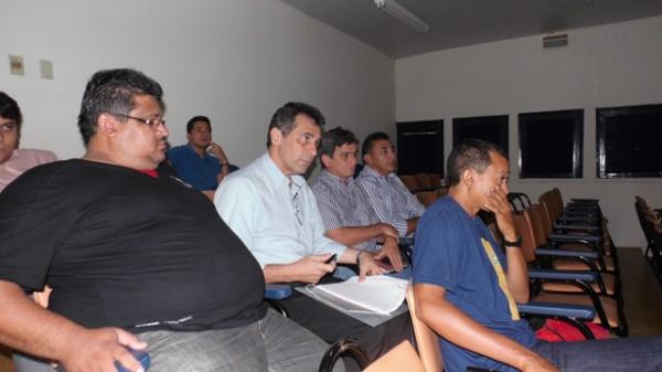 Secretaria de Meio Ambiente promoveu reunião sobre fiscalização e licenciamento ambiental(Imagem:FlorianoNews)