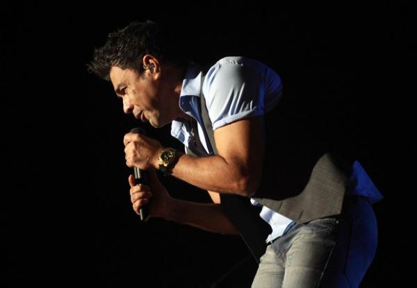 Zezé Di Camargo durante apresentação em Porto Alegre.(Imagem:Celso Tavares/EGO)