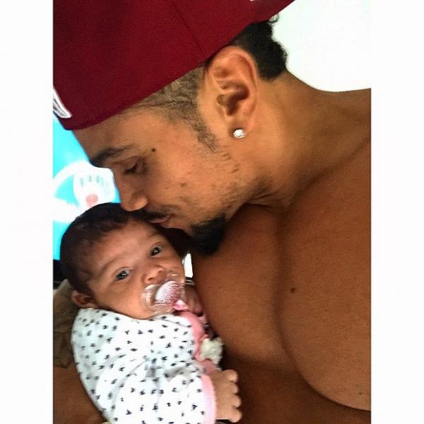 Naldo com a filha, Maria Victoria.(Imagem:Instagram)