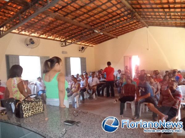 Ministério da Pesca realizou assembleia na Colônia de Pescadores de Floriano.(Imagem:FlorianoNews)