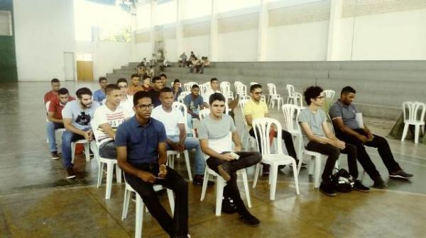 3° BEC realiza o processo de seleção de jovens para o serviço militar em Floriano.(Imagem:FlorianoNews)
