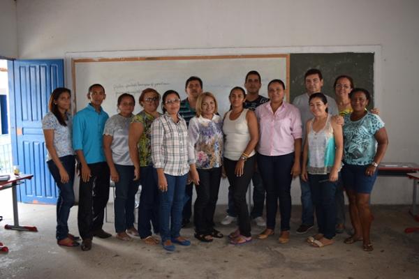 Professores da Escola M. Pe. Pedro Barroso participam de encontro pedagógico.(Imagem:Waldemir Miranda)