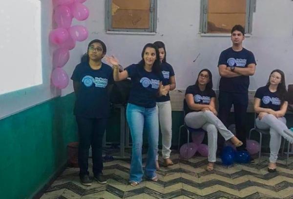 Acadêmicos da FAESF ministram palestra para alunos do PROJOVEM de Floriano.(Imagem:FAESF)