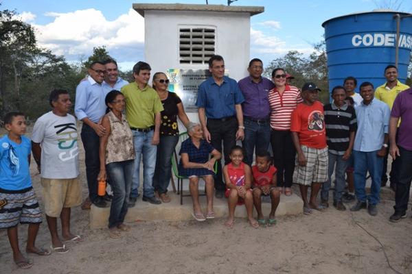 Comunidade Malhada Vermelha é contemplada com Sistema de Distribuição de Água.(Imagem:Waldemir Miranda)