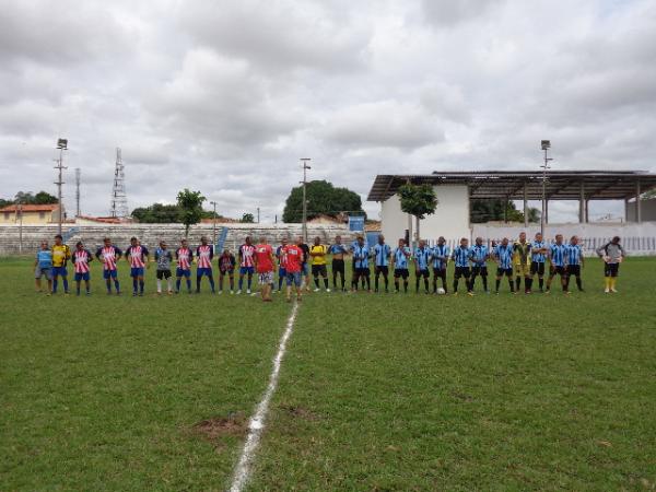 Pequeno Príncipe e Jerumenha abrem o XII Campeonato Os Quarentões de Floriano.(Imagem:FlorianoNews)