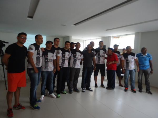 Atletas do Cori-Sabbá participam de reunião com torcida organizada.(Imagem:FlorianoNews)