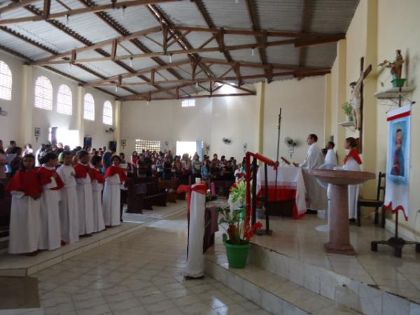 Missa festiva marca encerramento de festejos de Santa Luzia em Floriano.(Imagem:FlorianoNews)