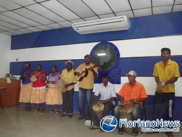 Sonora Brasil apresentou o grupo Raízes do Samba de Tocos em Floriano.(Imagem:FlorianoNews)