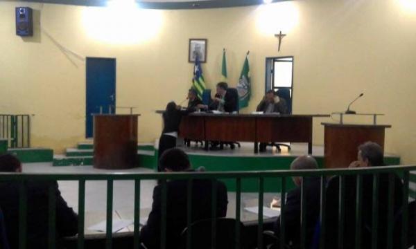 Câmara Municipal de Floriano realiza sessão ordinária da segunda quinzena de março.(Imagem:FlorianoNews)