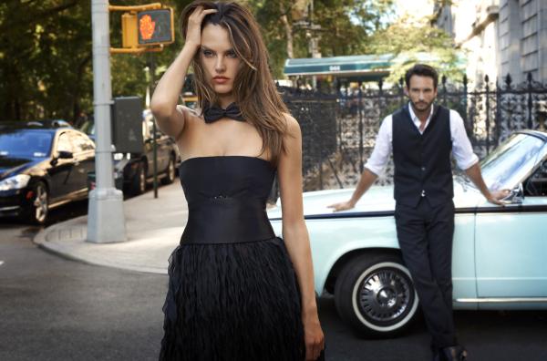 Rodrigo Santoro e Alessandra Ambrósio na Vogue.(Imagem:Eric Guillemain / Divulgação)