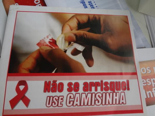 Profissionais da saúde em combate a AIDS em Floriano. (Imagem:FlorianoNews)