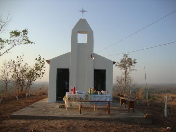 capela pronta para oração matinal(Imagem:redação)