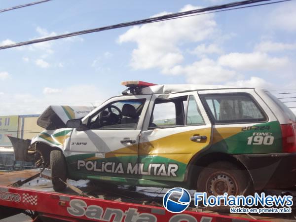 Acidente envolvendo viatura policial na zona rural de Floriano deixa 4 feridos e um morto.(Imagem:FlorianoNews)