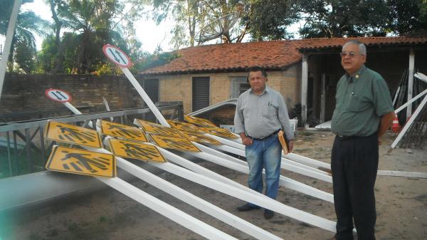 Vereadores Carlos Antônio (PRTB) e José Leão (PSD).(Imagem:FlorianoNews)