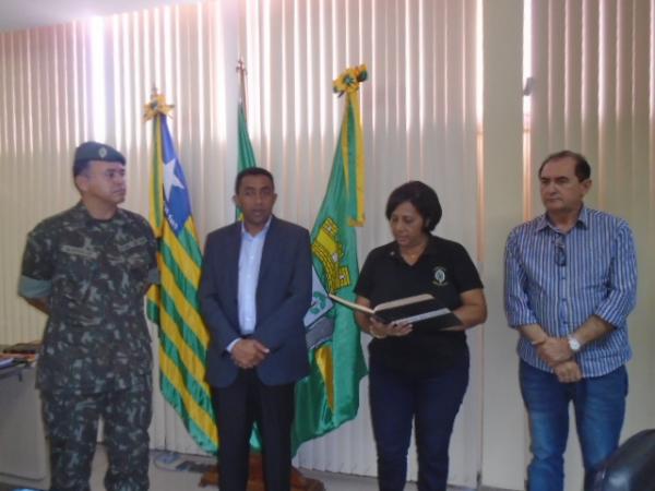 Prefeito Joel Rodrigues toma posse como presidente da Junta Militar.(Imagem:FlorianoNews)