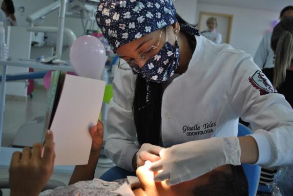 Clínica Integrada Jasmina Bucar faz triagem para atendimento em odontopediatria.(Imagem:FAESF)