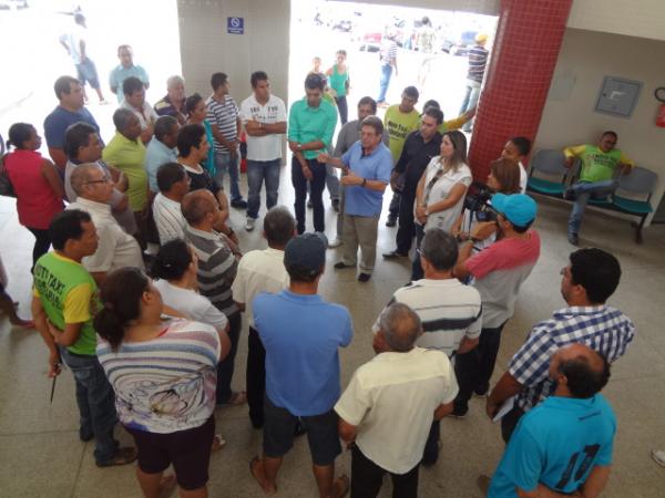 Reunião debate higiene de lanchonetes do Terminal Rodoviário de Floriano.(Imagem:FlorianoNews)