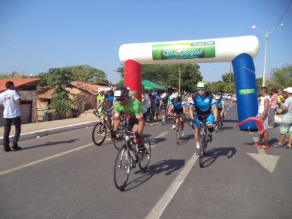 Realizada em Floriano a IX Corrida Ciclística Pedro Tomaz.(Imagem:FlorianoNews)