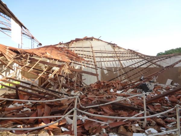 Após desabamento de sala APAE de Floriano precisa de ajuda.(Imagem:FlorianoNews)