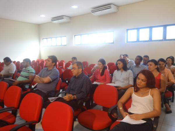 Reunião do MPE debateu regras da propaganda eleitoral em Floriano.(Imagem:FlorianoNews)