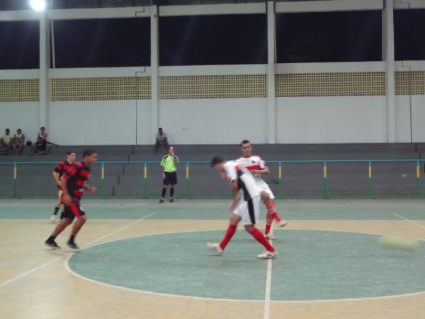 Clubes brigam por vaga na final da 14ª Copa Norte de Futsal.(Imagem:FlorianoNews)