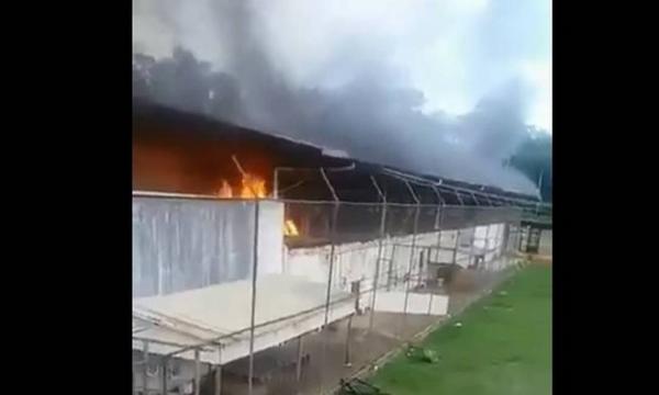 Chamas tomam instalações do presídio de Altamira, no Pará.(Imagem:Reprodução/Twitter)