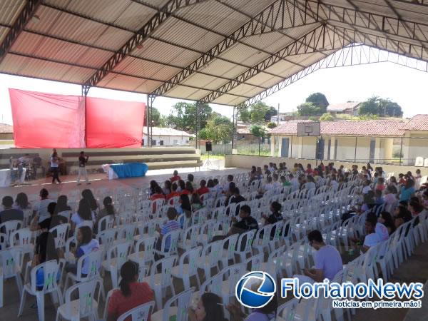 Juventude participou do III Encontro de Integração da Diocese de Floriano. (Imagem:FlorianoNews)