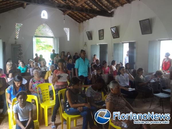  Encerramento de festejo na localidade Araçás.(Imagem:FlorianoNews)