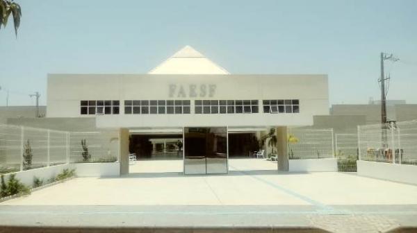 Faculdade de Floriano (FAESF)(Imagem:FlorianoNews)