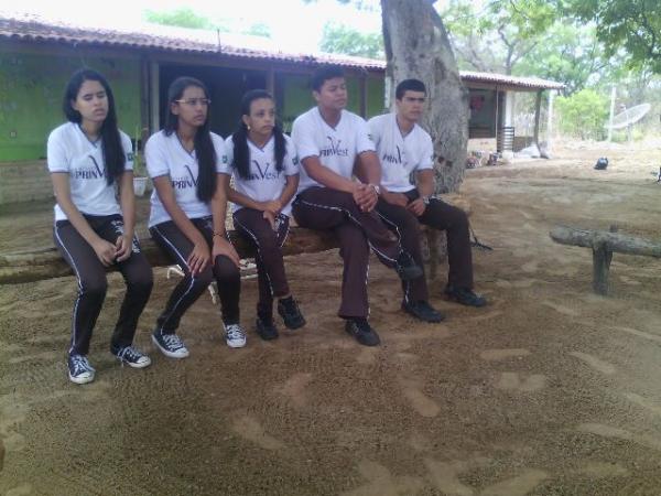 Escola Pequeno Príncipe realizou entrega de doações à APAE de Floriano.(Imagem:EPP)