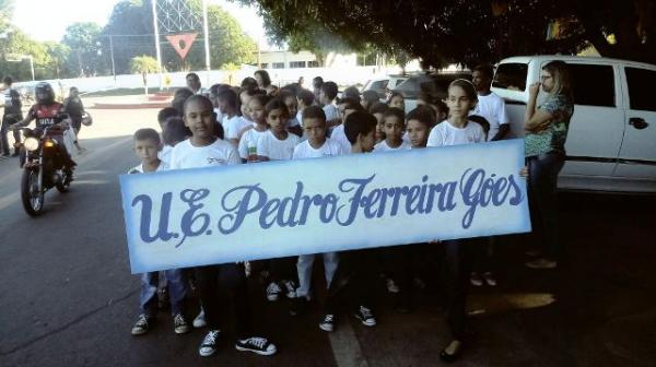 Alunos fazem caminhada pela preservação do meio ambiente em Barão de Grajaú.(Imagem:FlorianoNews)