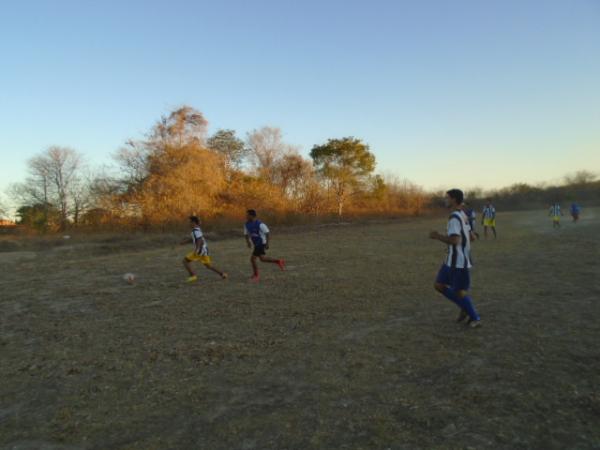 Equipe do Bom Jesus vence time do Vasco em tarde esportiva.(Imagem:FlorianoNews)