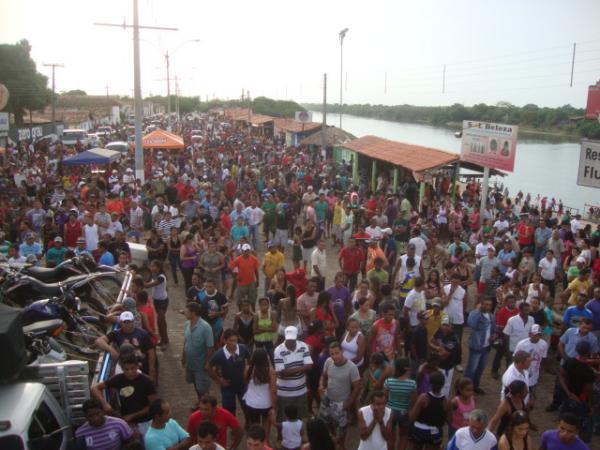 Mais de 5 mil pessoas - segundo a organizaçao - 4h da tarde(Imagem:redação)