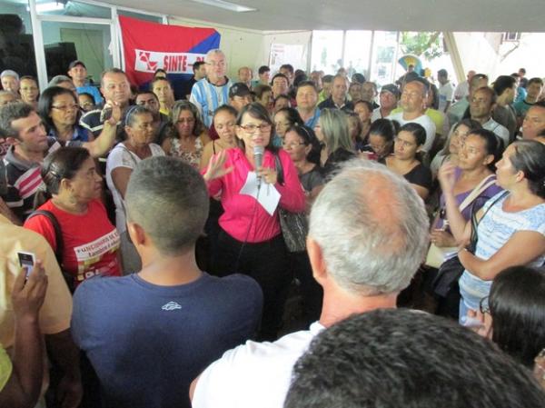 Professores decidiram voltar às aulas imediatamente.(Imagem:Gustavo Almeida/G1)