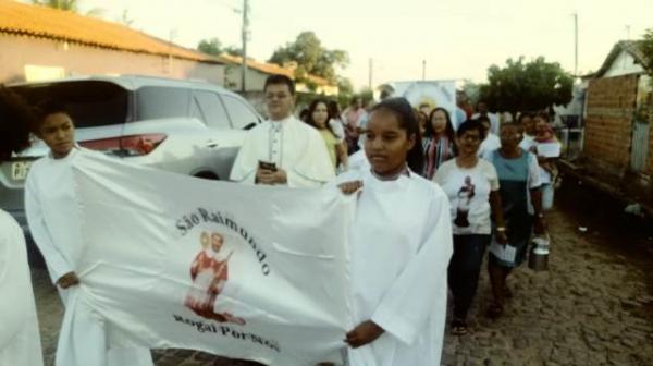 Procissão marca abertura dos festejos de São Raimundo Nonato em Floriano.(Imagem:FlorianoNews)