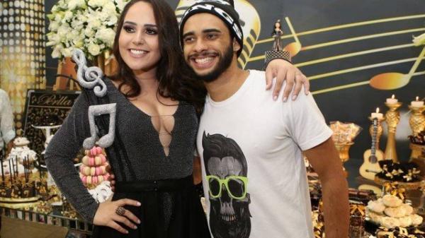 Perlla com o ex-marido(Imagem:Divulgação)