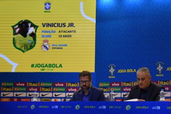 Tite, técnico da Seleção, anuncia a convocação da Seleção.(Imagem:Pedro Martins / MoWA Press)