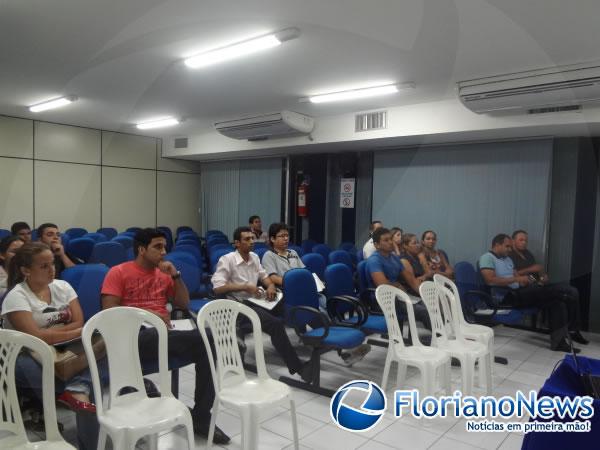  APAE em parceria com UESPI realiza I Jornada Jurídica em Floriano.(Imagem:FlorianoNews)