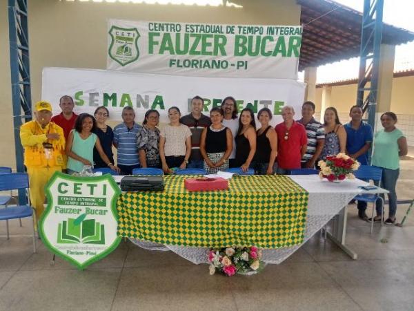 Projeto Semana Presente leva palestra educativa ao CETI Fauzer Bucar.(Imagem:FlorianoNews)