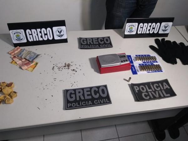 Greco prende suspeitos do crime de extorsão mediante sequestro.(Imagem:Marcos Teixeira / TV Clube)