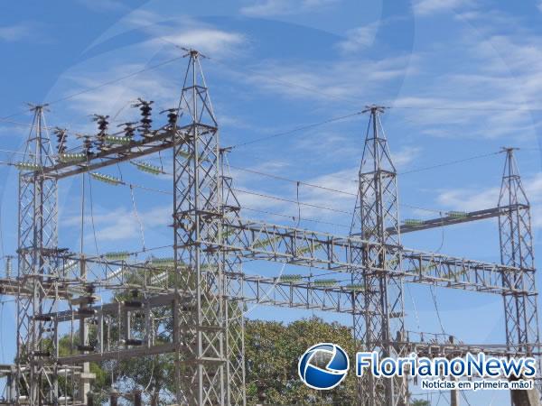 Rompimento de cabo de transmissão provoca falta de energia em Floriano.(Imagem:FlorianoNews)