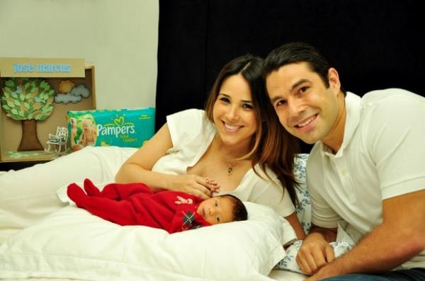 Wanessa com o marido e o filho.(Imagem:Arquivo Pessoal)