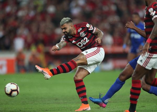 Artilheiro do clube na temporada, Gabriel quer Balotelli no Flamengo.(Imagem:REUTERS/Ricardo Moraes)