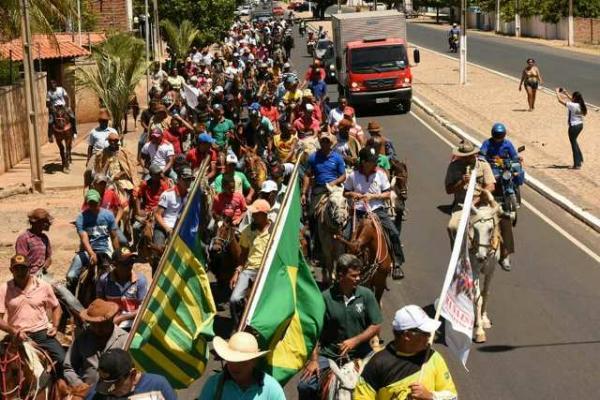 Festa do Vaqueiro é celebrada com tradicional cavalgada em Floriano.(Imagem:SECOM)